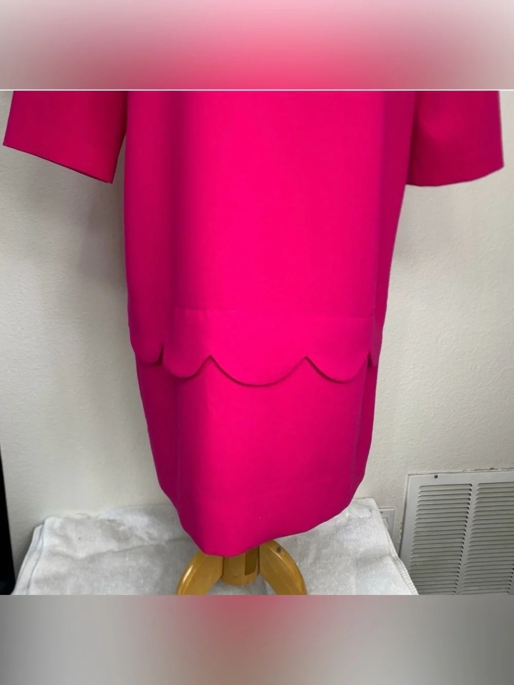 Kate Spade Women's Pink Scallop Shift Dress Size 8 Classic Preppy Corporatecore